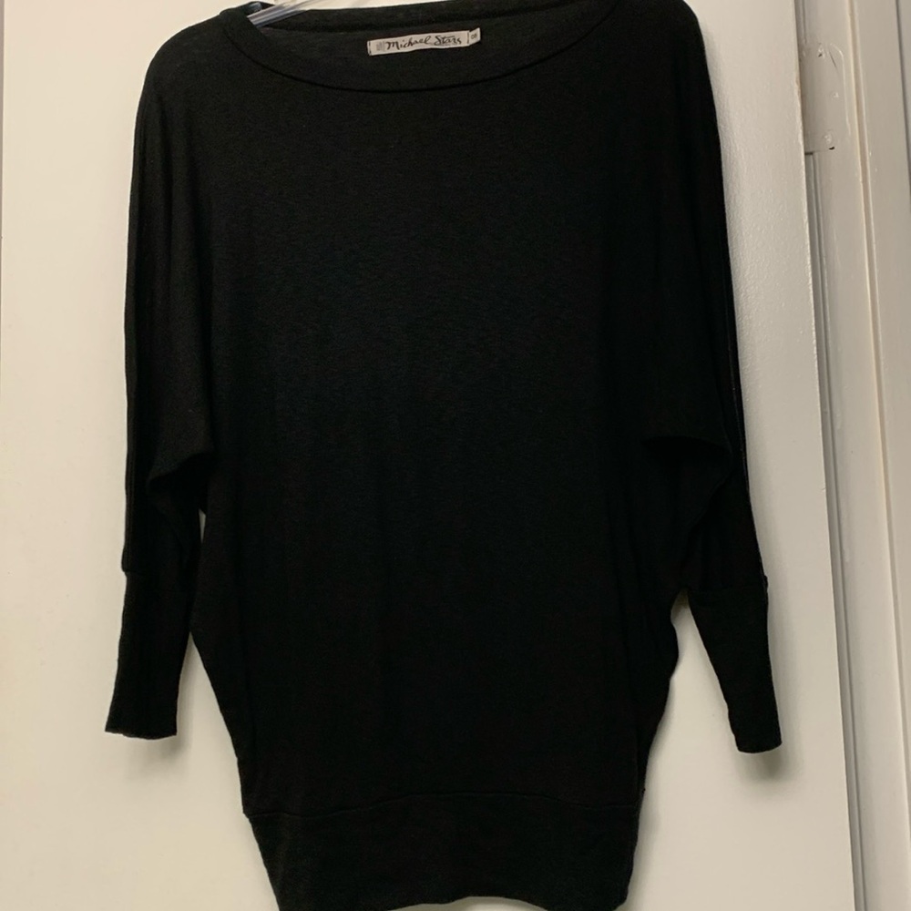 Michael Stars new top, long raglan sleeve,cuff, elegant,easy,versatile,styled!😀